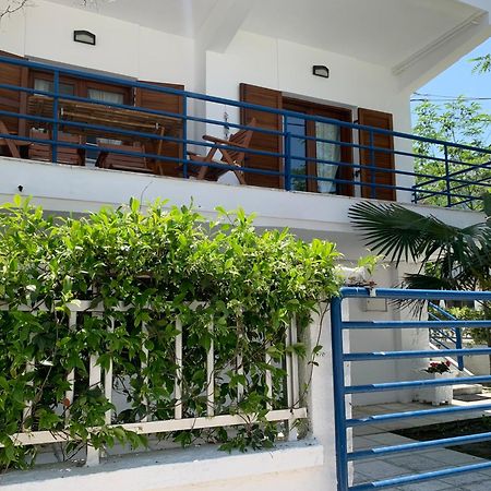 Blue Maison Paralía Exterior foto
